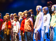 Børn fra Carls Nielsen Korskole synger koncert